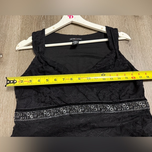 Y2K New York & Co. Black Lace Velvet Embellished Babydoll Top Vamp Goth Med - Picture 6 of 8